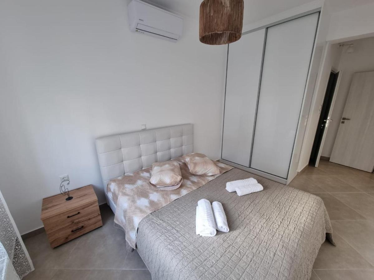 Agora Luxury Apartment 1 لوتراكي المظهر الخارجي الصورة