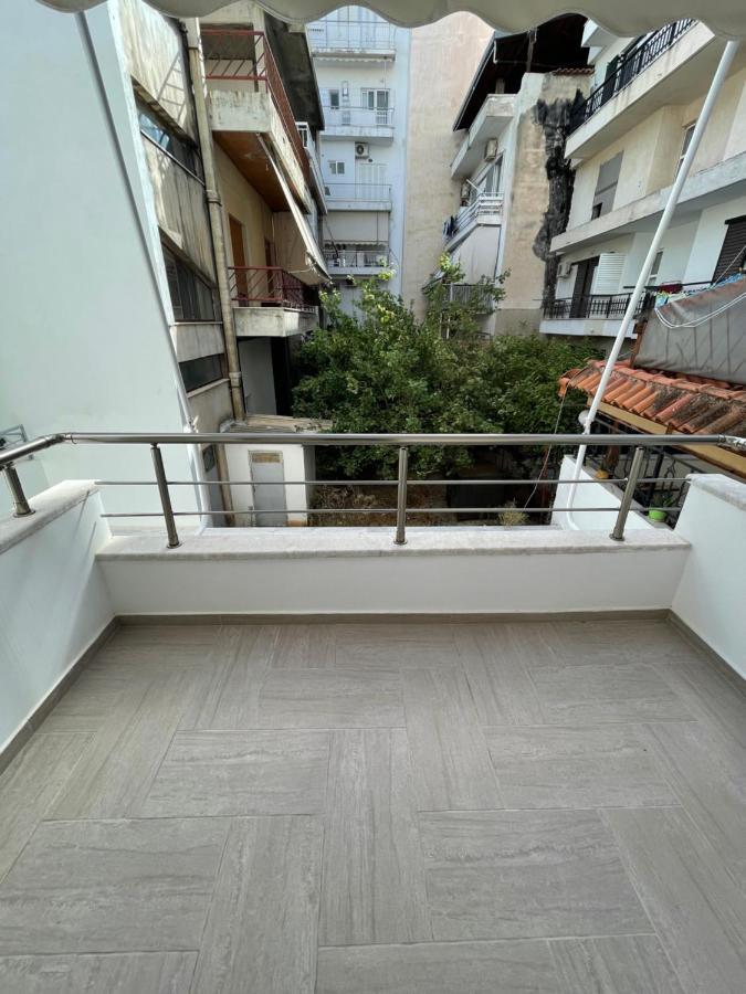 Agora Luxury Apartment 1 لوتراكي المظهر الخارجي الصورة