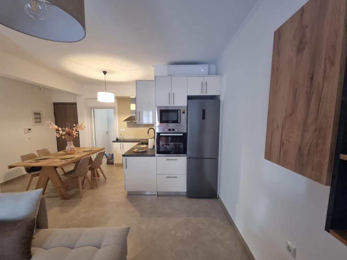 Agora Luxury Apartment 1 لوتراكي المظهر الخارجي الصورة